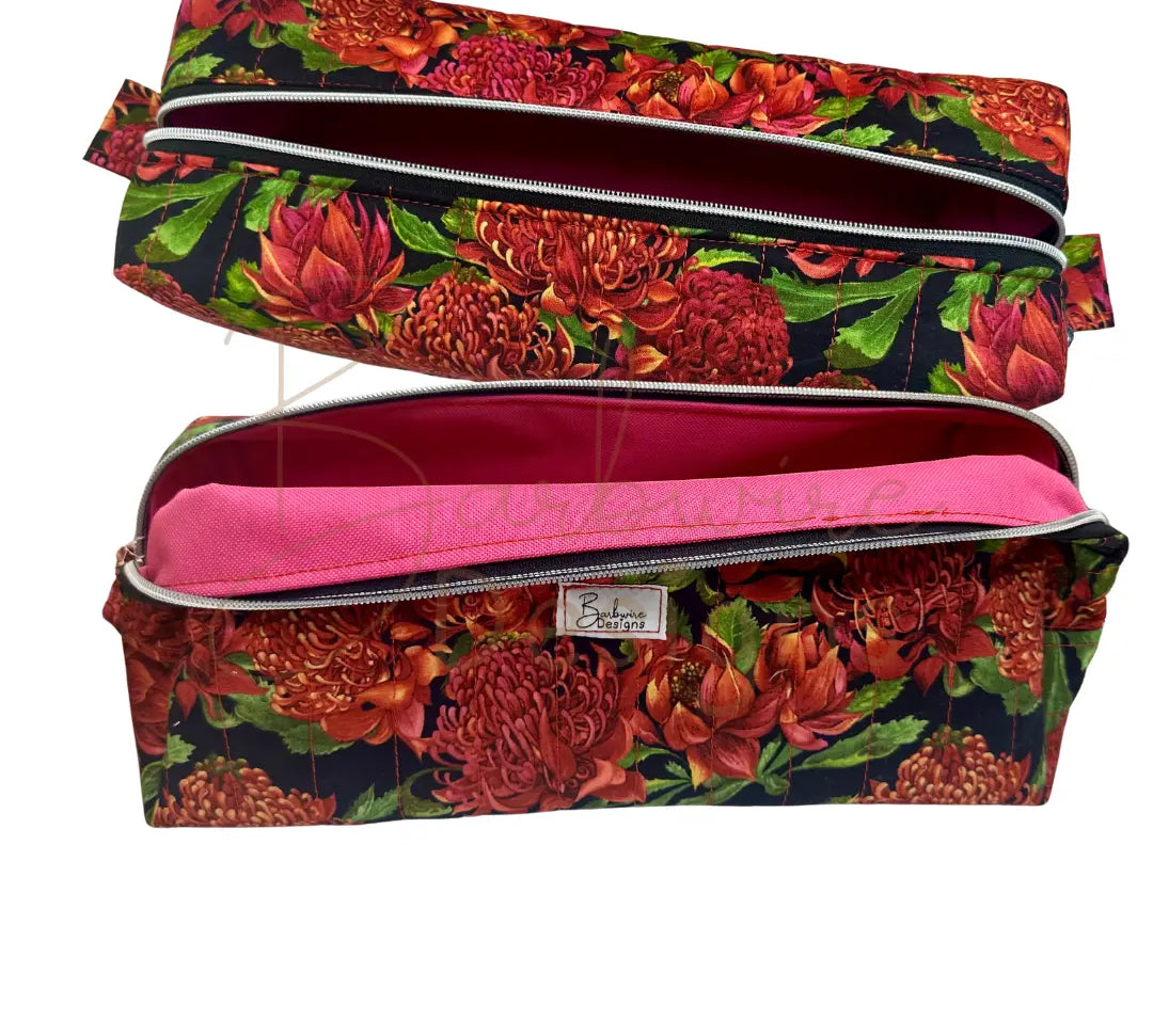 Waratah Quilted Hair Tools Pouch Barb Wire Designs