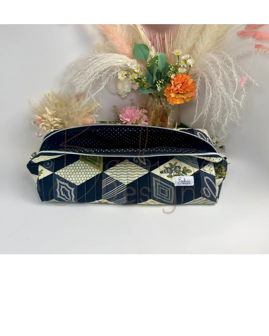 Tumbling Blocks Quilted Hair Tools Pouch Barb Wire Designs