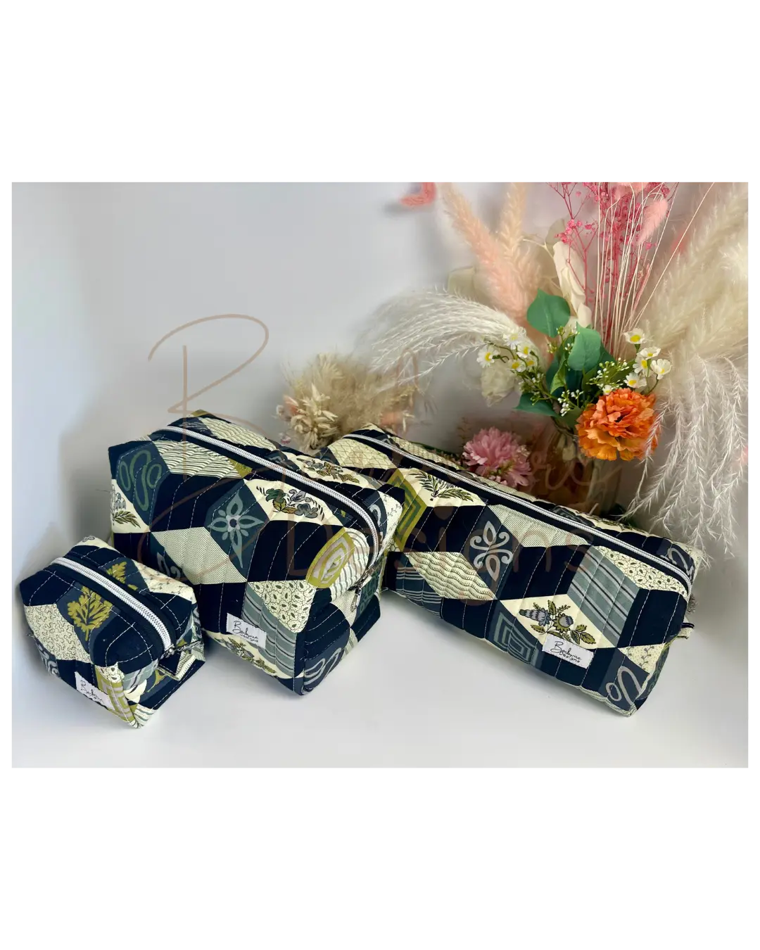 Tumbling Blocks Quilted Makeup Pouch Regular Barb Wire Designs