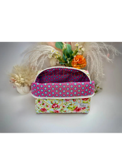 Monday Quilted Makeup Pouch Regular Barb Wire Designs