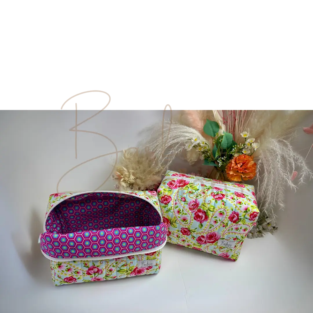 Monday Quilted Makeup Pouch Regular Barb Wire Designs