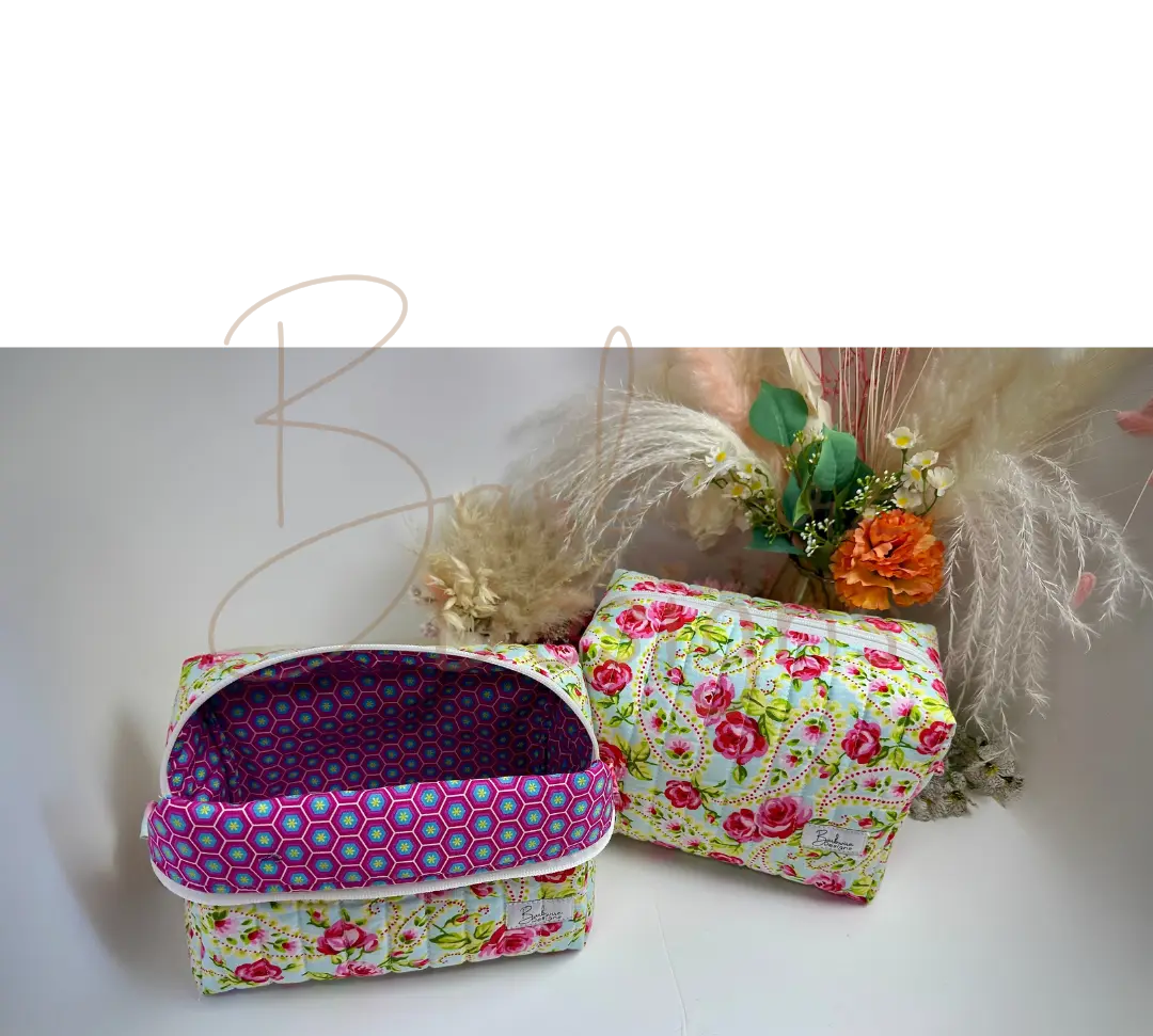 Monday Quilted Makeup Pouch Regular Barb Wire Designs