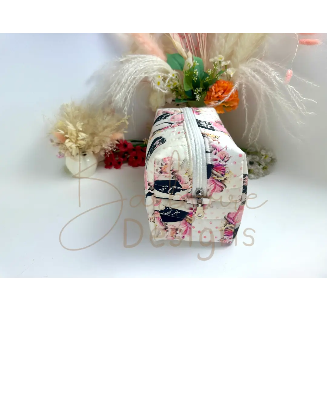 Bubblegum Quilted Hair Tools Pouch Barb Wire Designs