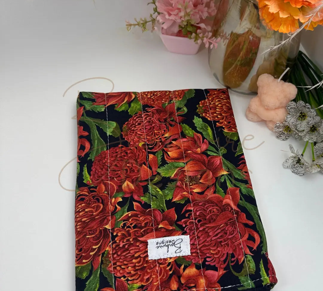 Waratah Zippered E-Reader ipad Quilted sleeve Barb Wire Designs