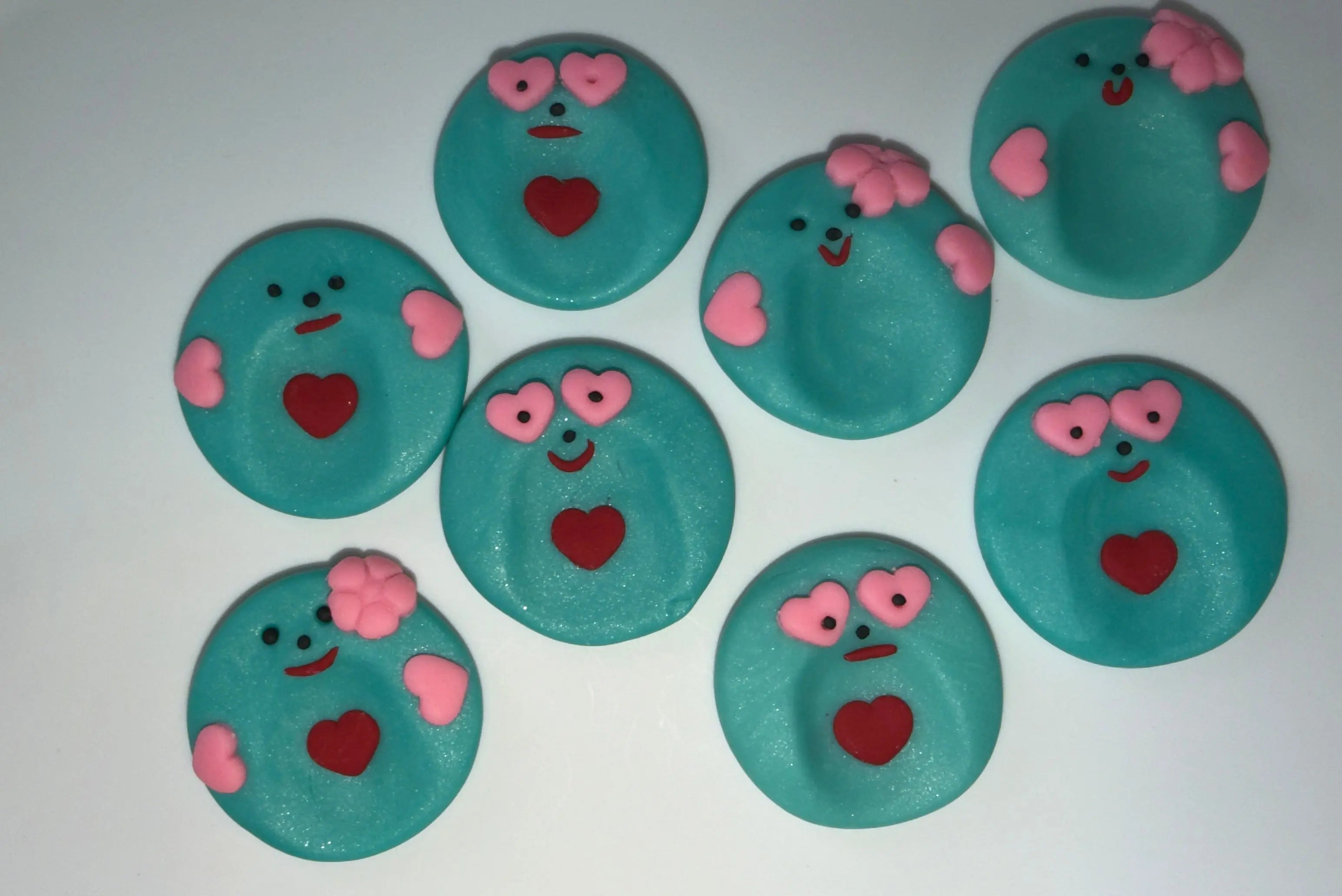 Handmade worry stone Aqua Sparkles Barb Wire Designs