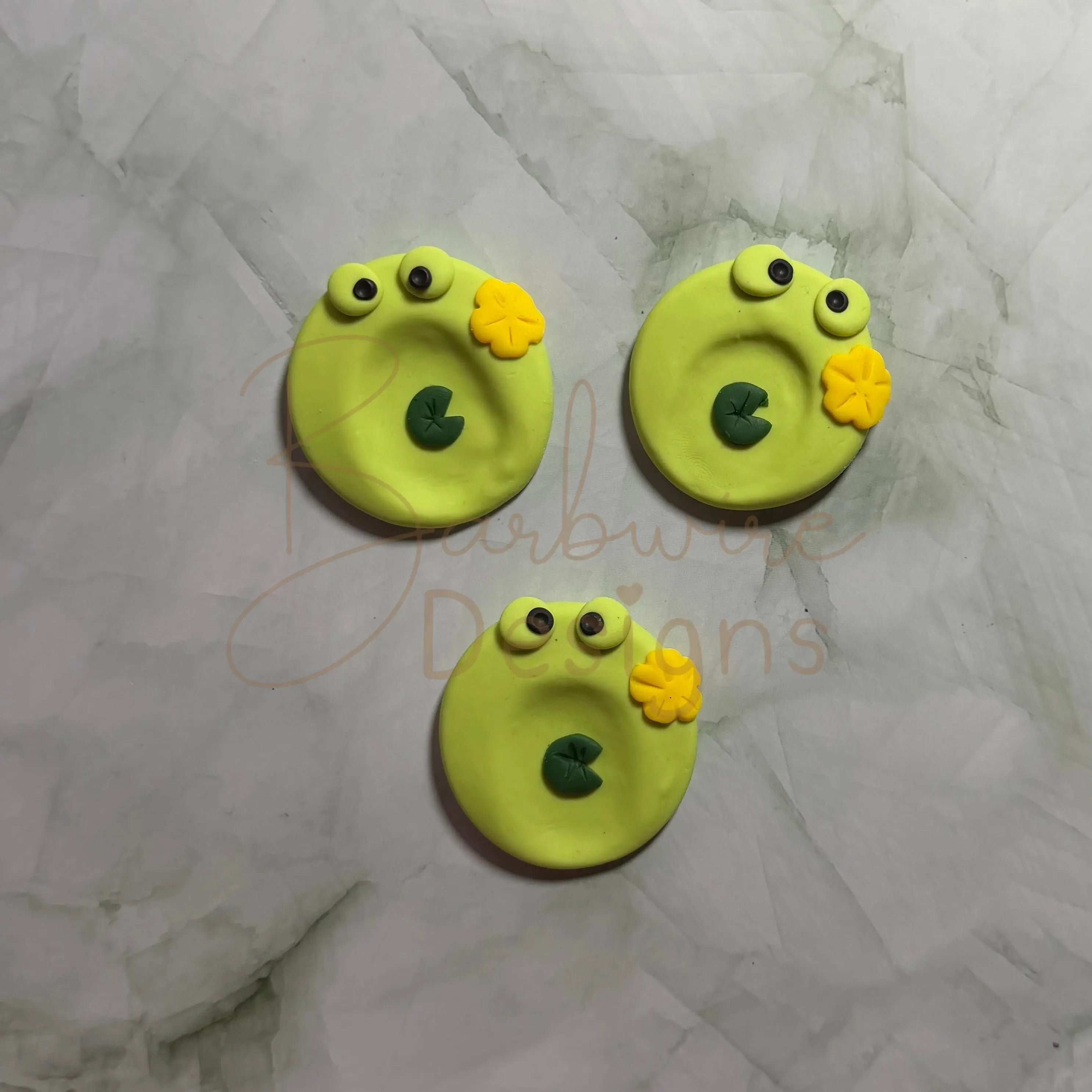 Lily Pad Frog Calming Worry Stone for Anxiety | Sensory Worry Stone flat back Barb Wire Designs