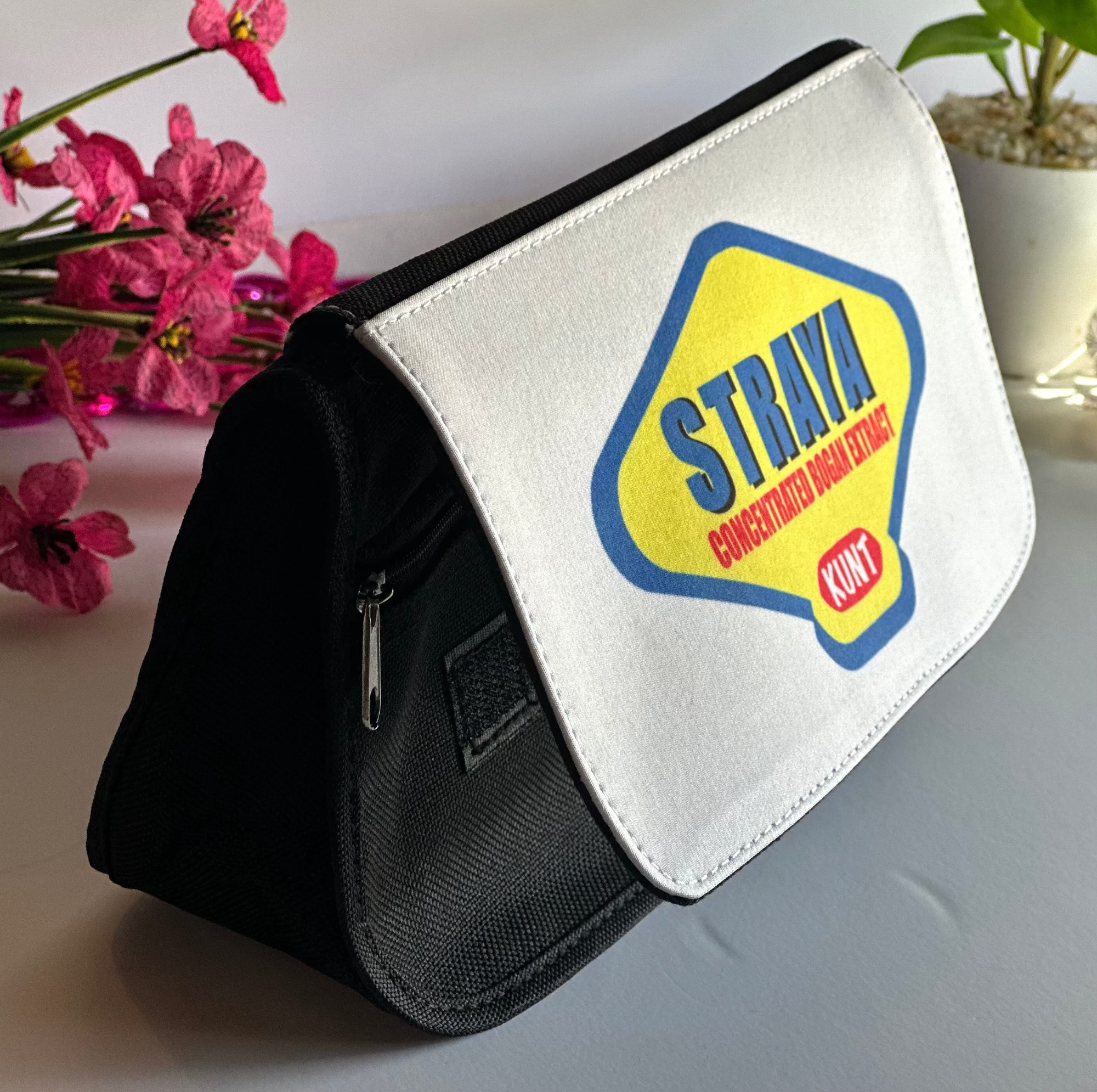 Straya POuch left side view