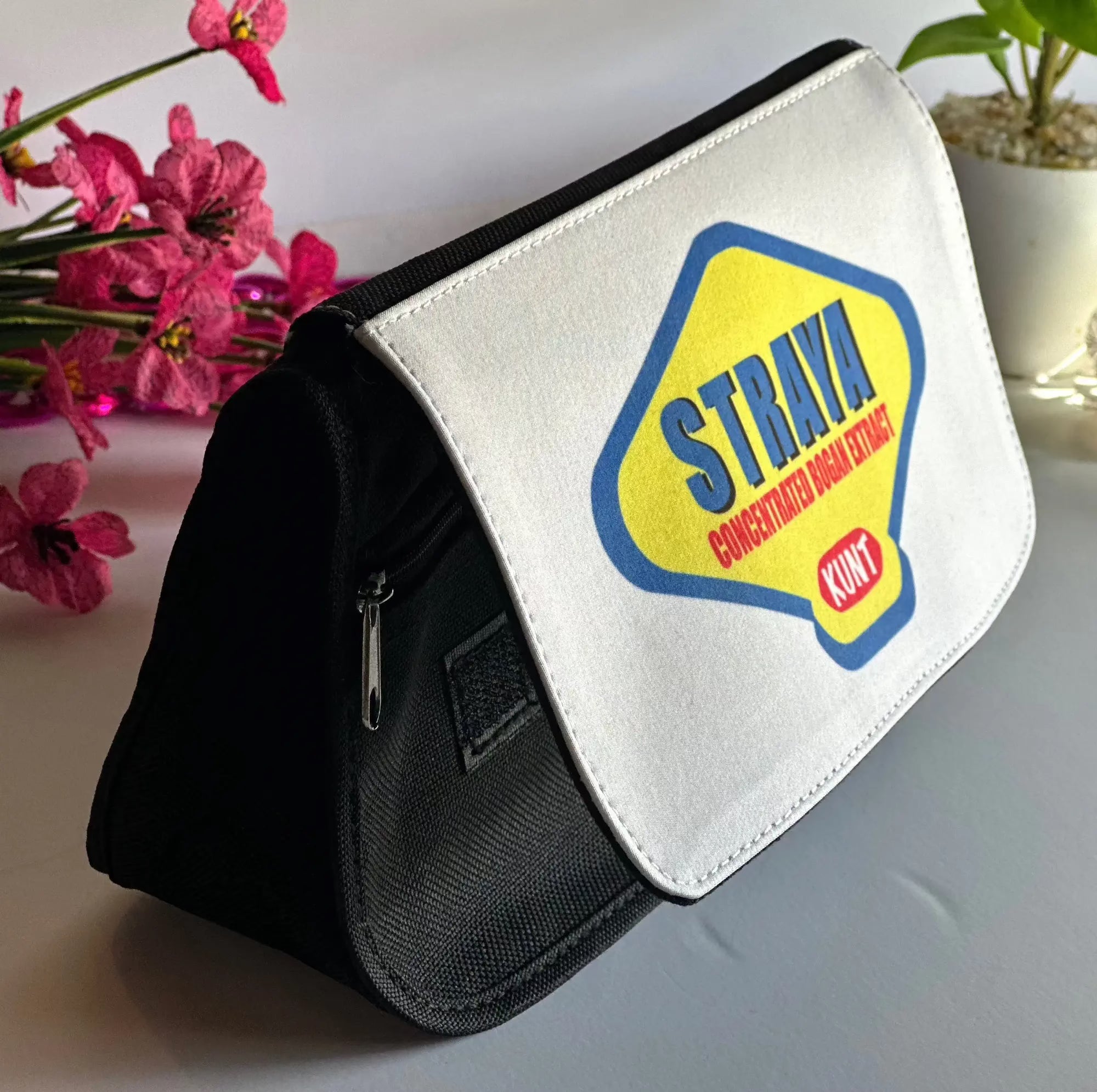 Straya POuch left side view