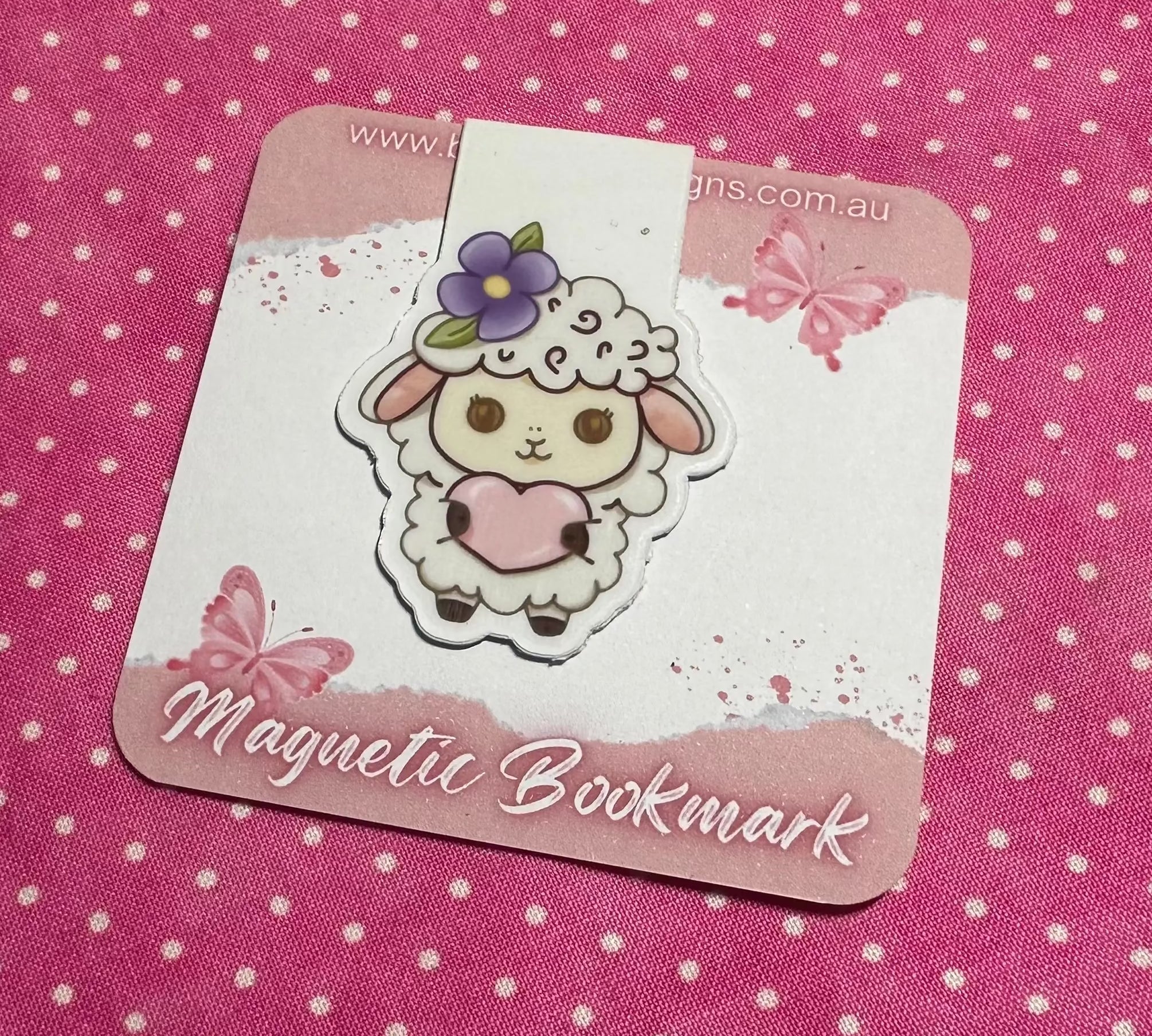 Lisa Lamb Front view mag book