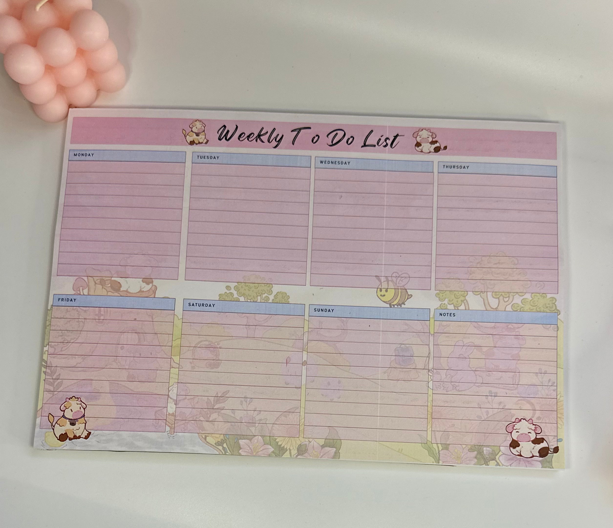 Weekly Planner Pad with Daisy cow theme, to keep you organised