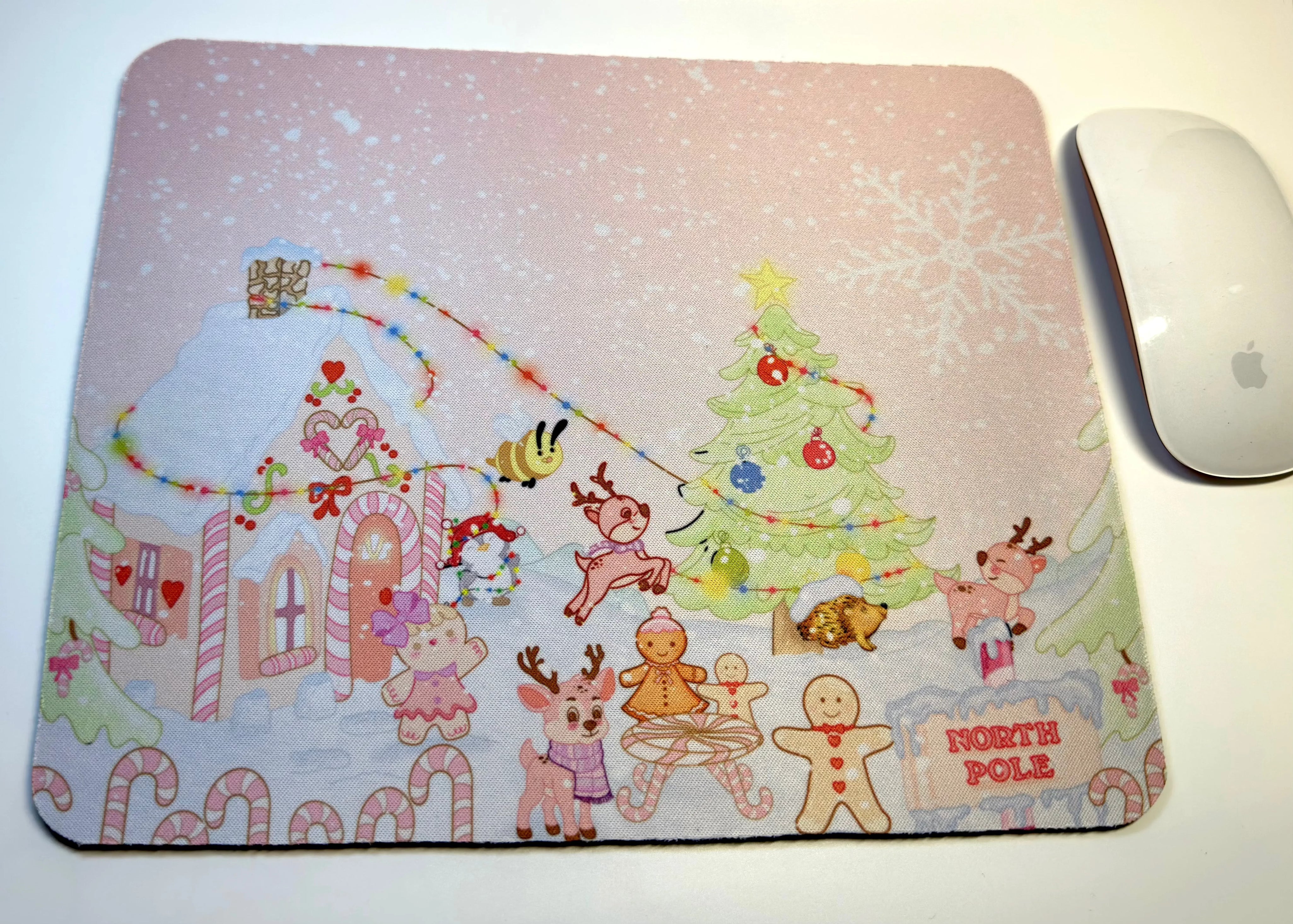 Nutmeg Reindeer Rectangle mouse mat front view
