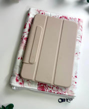 Annabelle Zippered ipad Quilted sleeve Barb Wire Designs