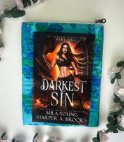 Sarah Zippered ipad Quilted sleeve Barb Wire Designs