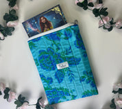 Sarah Zippered ipad Quilted sleeve Barb Wire Designs