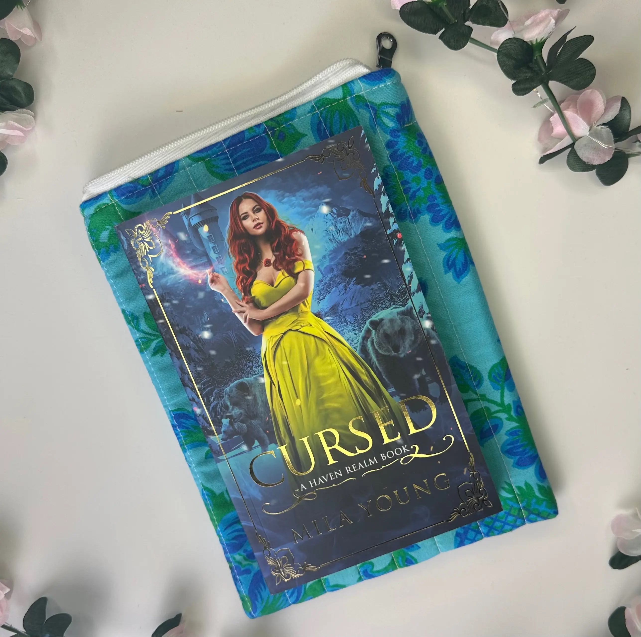 Sarah Zippered ipad Quilted sleeve Barb Wire Designs