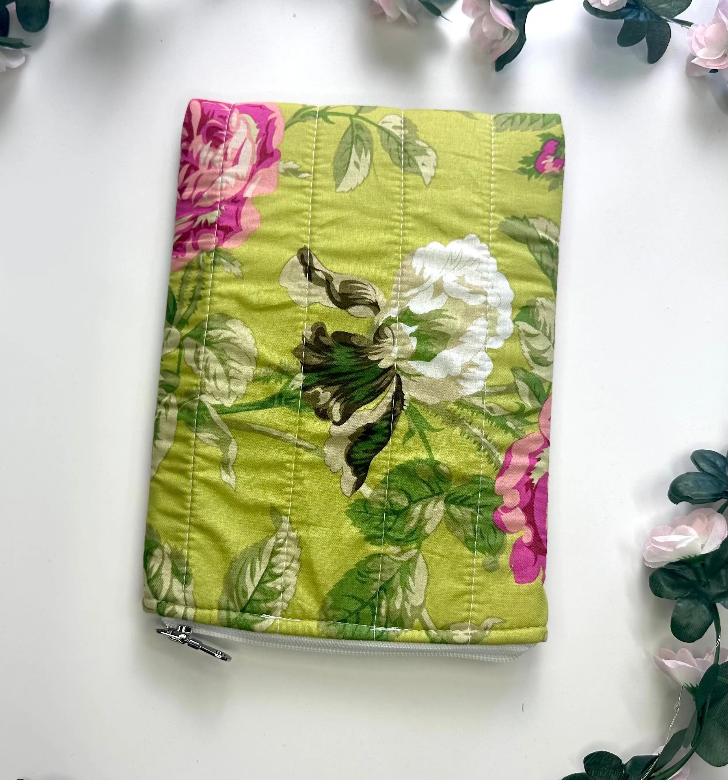 Wendy Zippered Quilted ipad sleeve Barb Wire Designs