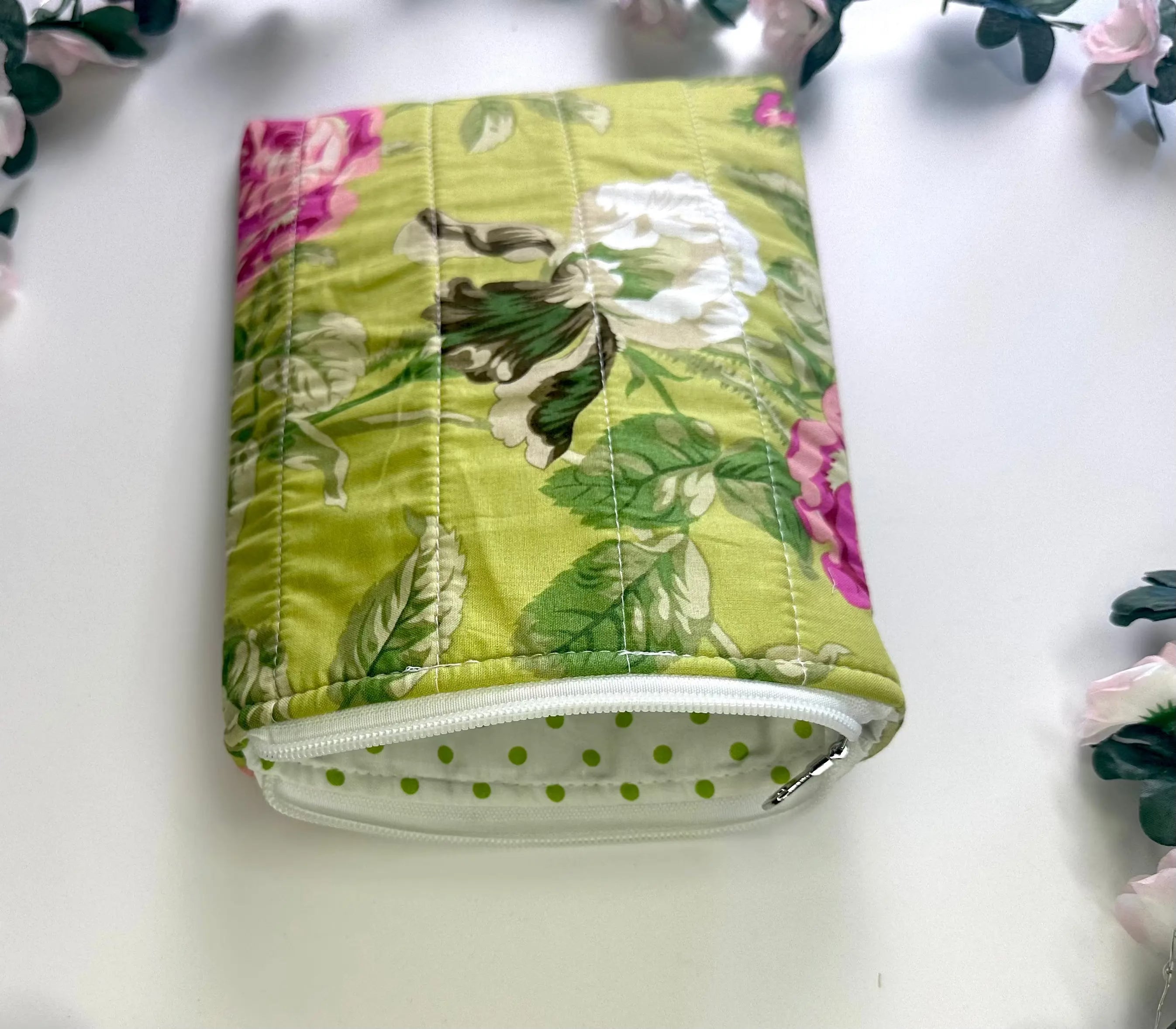 Wendy Zippered Quilted ipad sleeve Barb Wire Designs