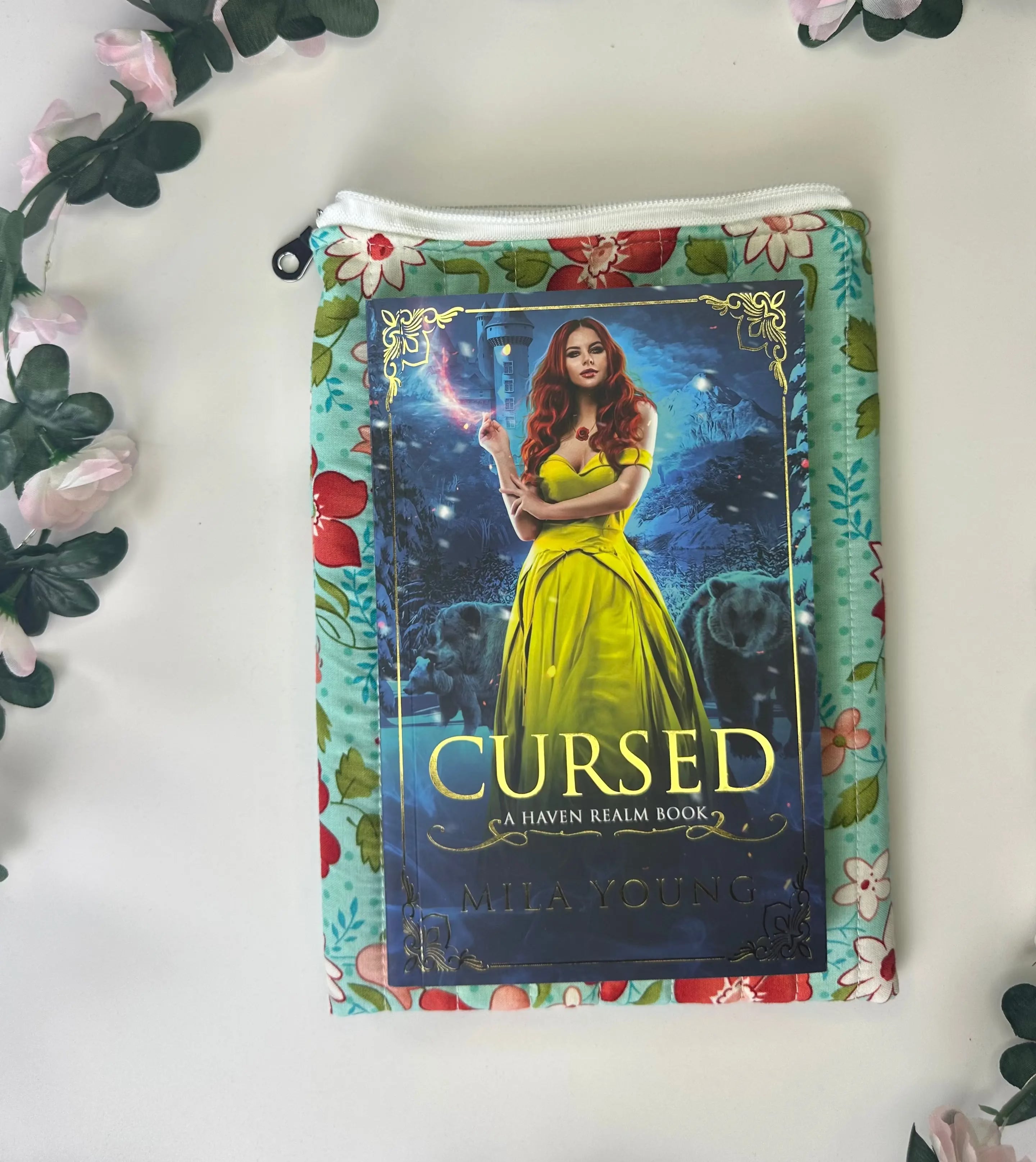 Rebecca Zippered ipad Quilted sleeve Barb Wire Designs