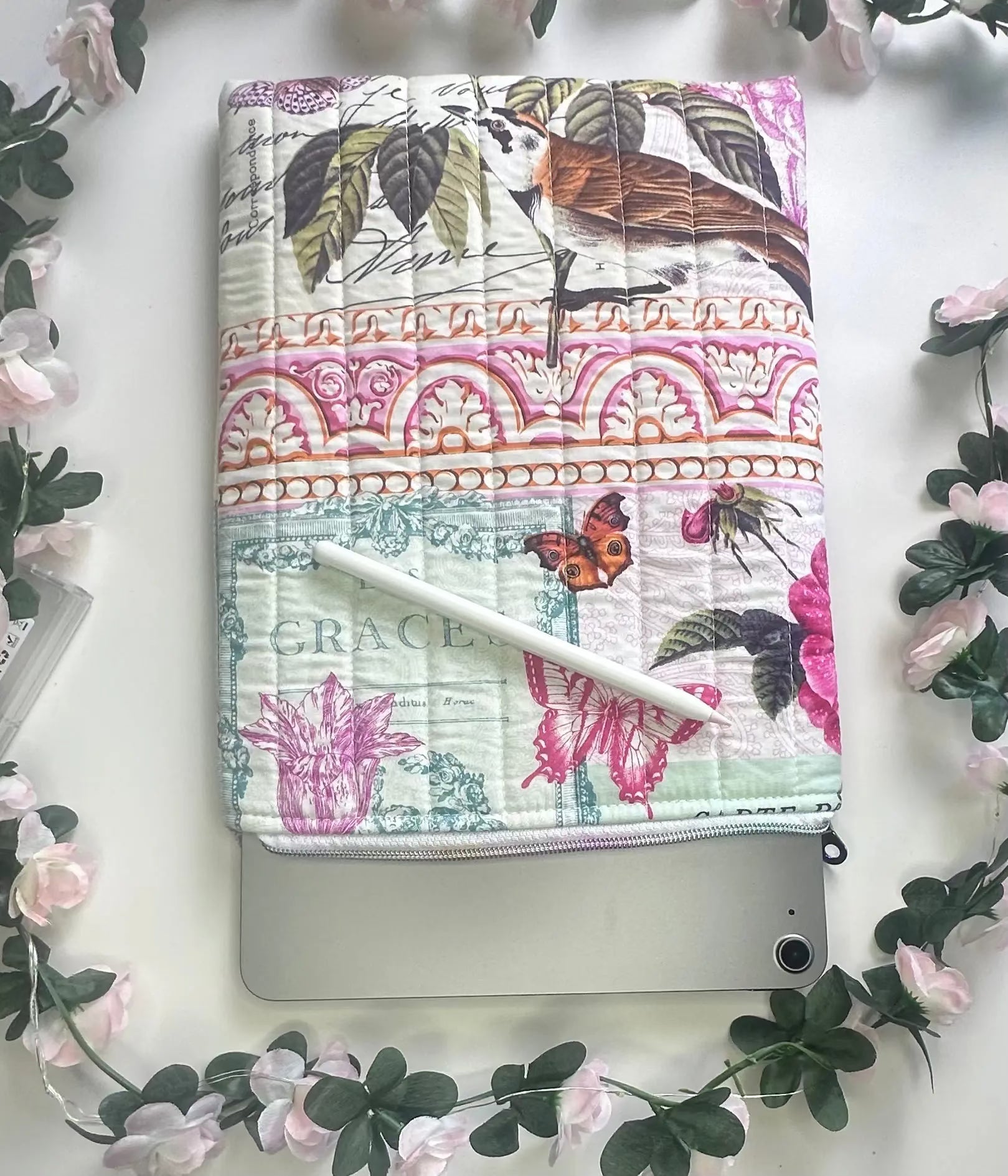 Aliza Zippered Quilted sleeve Barb Wire Designs