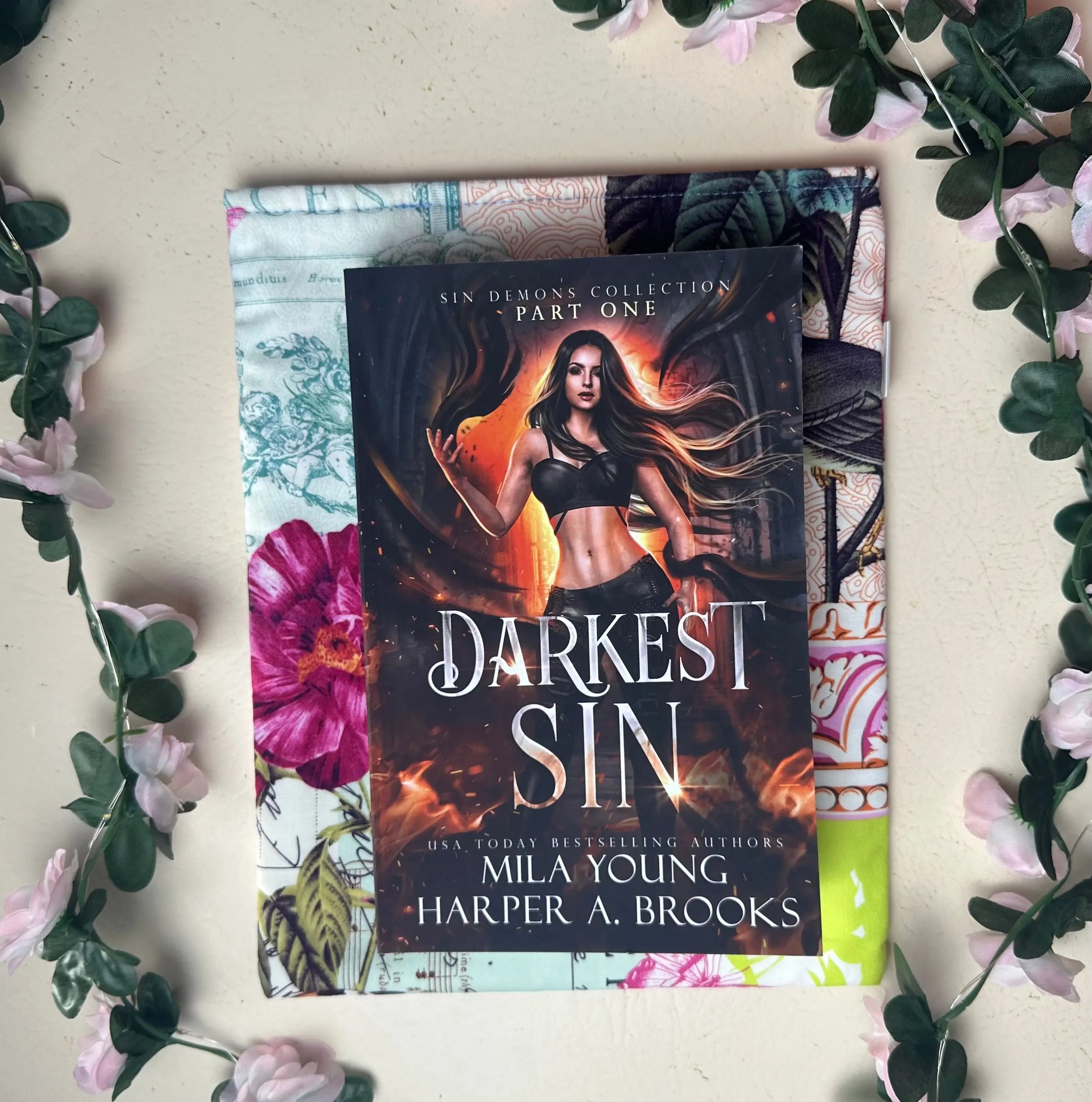 Aliza Handmade Colourful Book Sleeve Slip Cover Barb Wire Designs