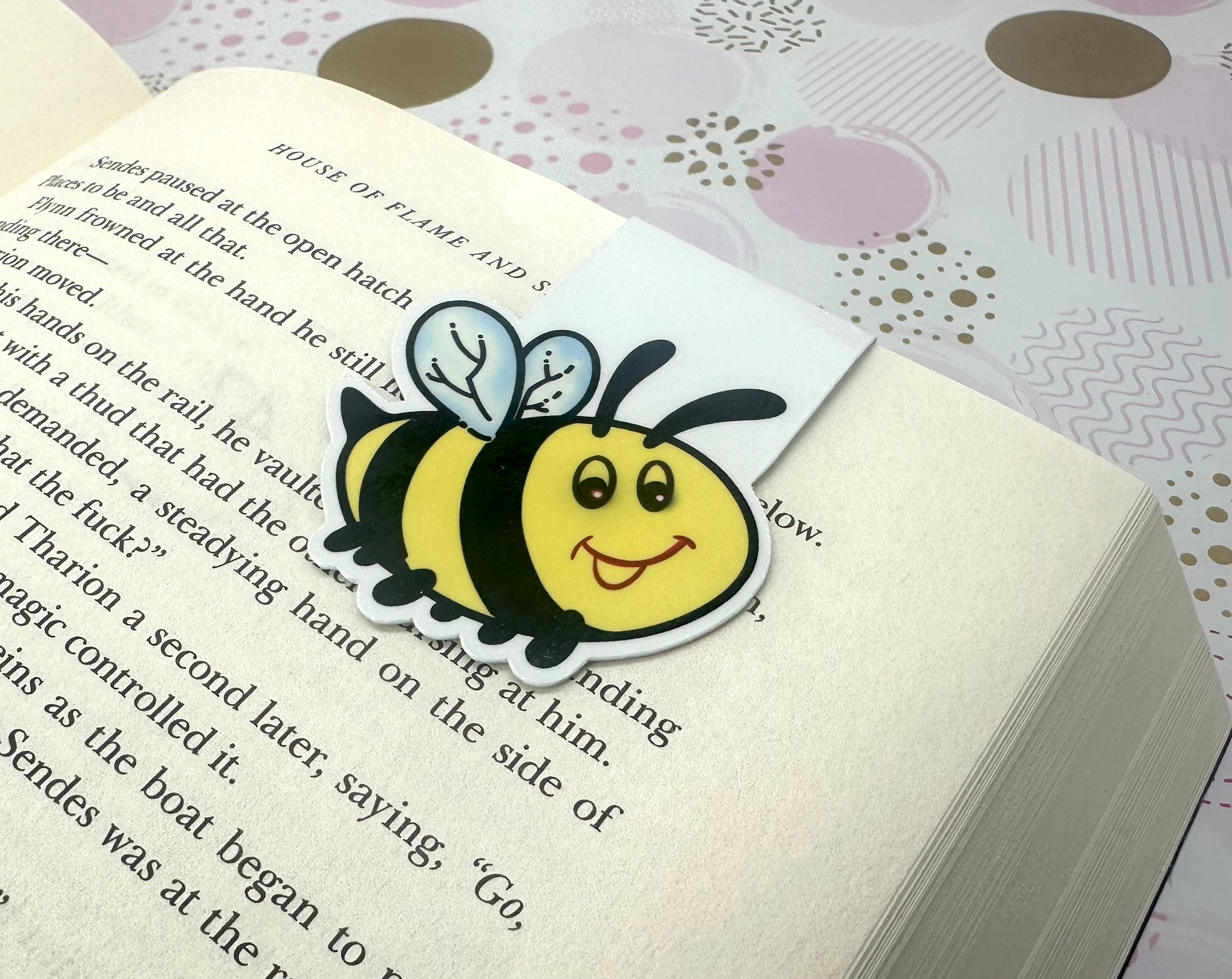 Bumble Bee Magnetic Bookmark