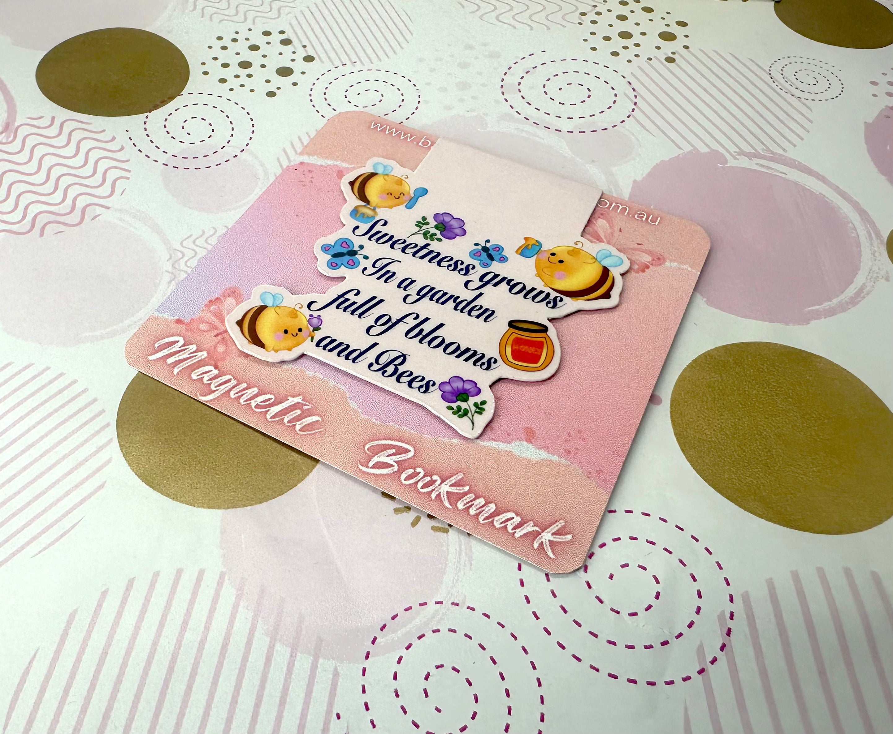 Honey Bees sweet Verse Magnetic Bookmark Barb Wire Designs